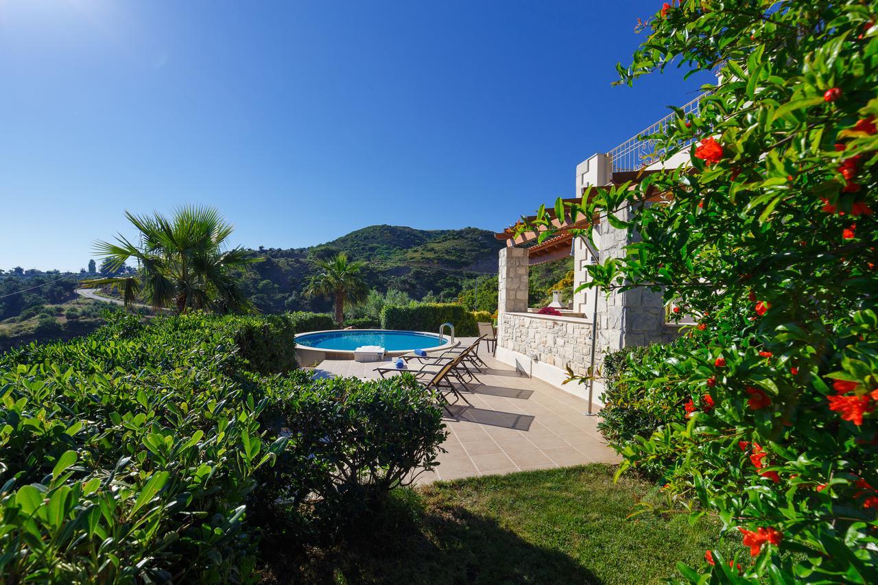 Harkia Villas Esterno foto
